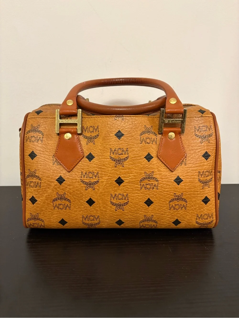 MCM Boston Bag / Top-Handle Boston Satchel in Cognac with COA